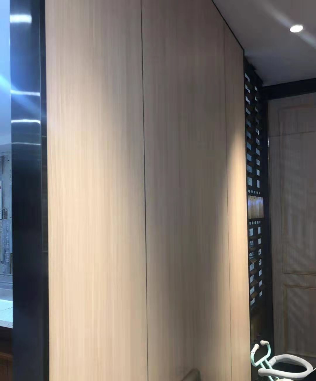 富美家 浅胡桃墙板